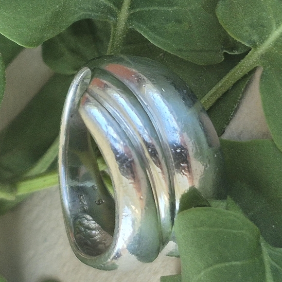 925 Sterling Silver Women's Ring Size 6.75 - Picture 2 of 7